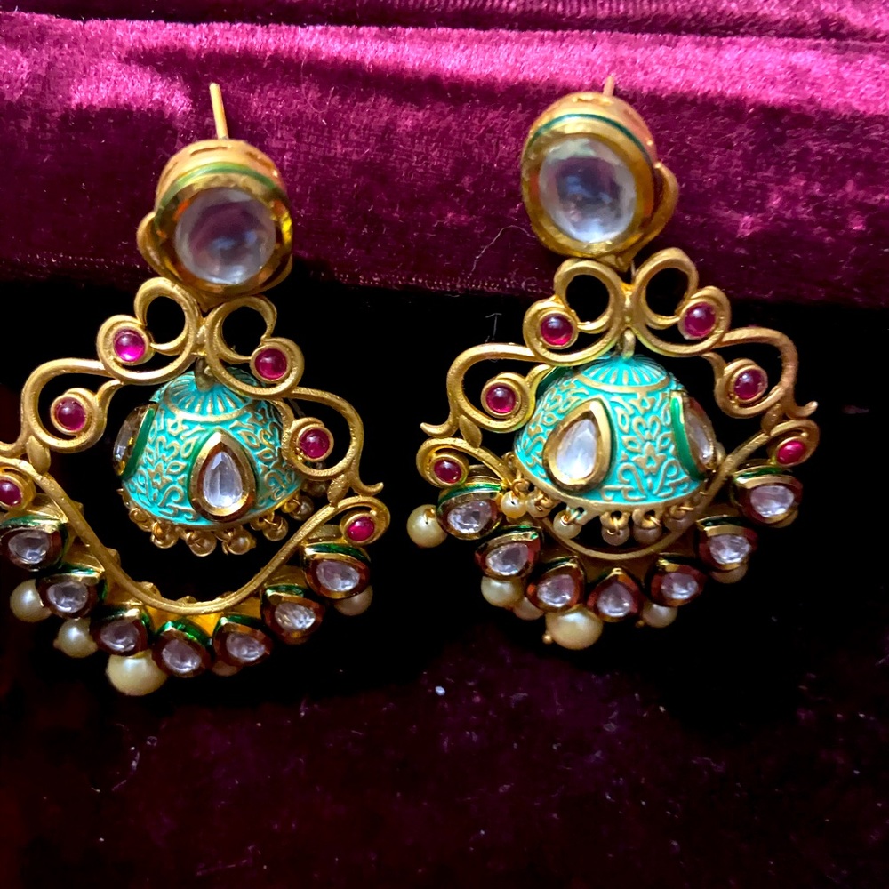 Gorgeous Kundan earrings